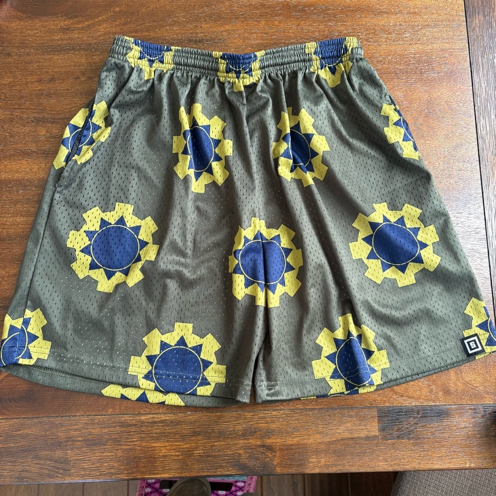 SOME SLIGHT CLOTHING (SMSLGHT) Mesh Drawstring Anime Shorts - Sun Arc Men XL